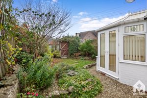 Photo 11- click for photo gallery